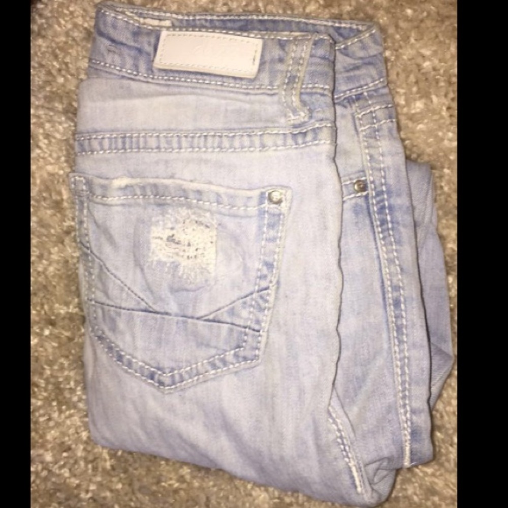 Buckle “Daytrip” skinny jeans with rips